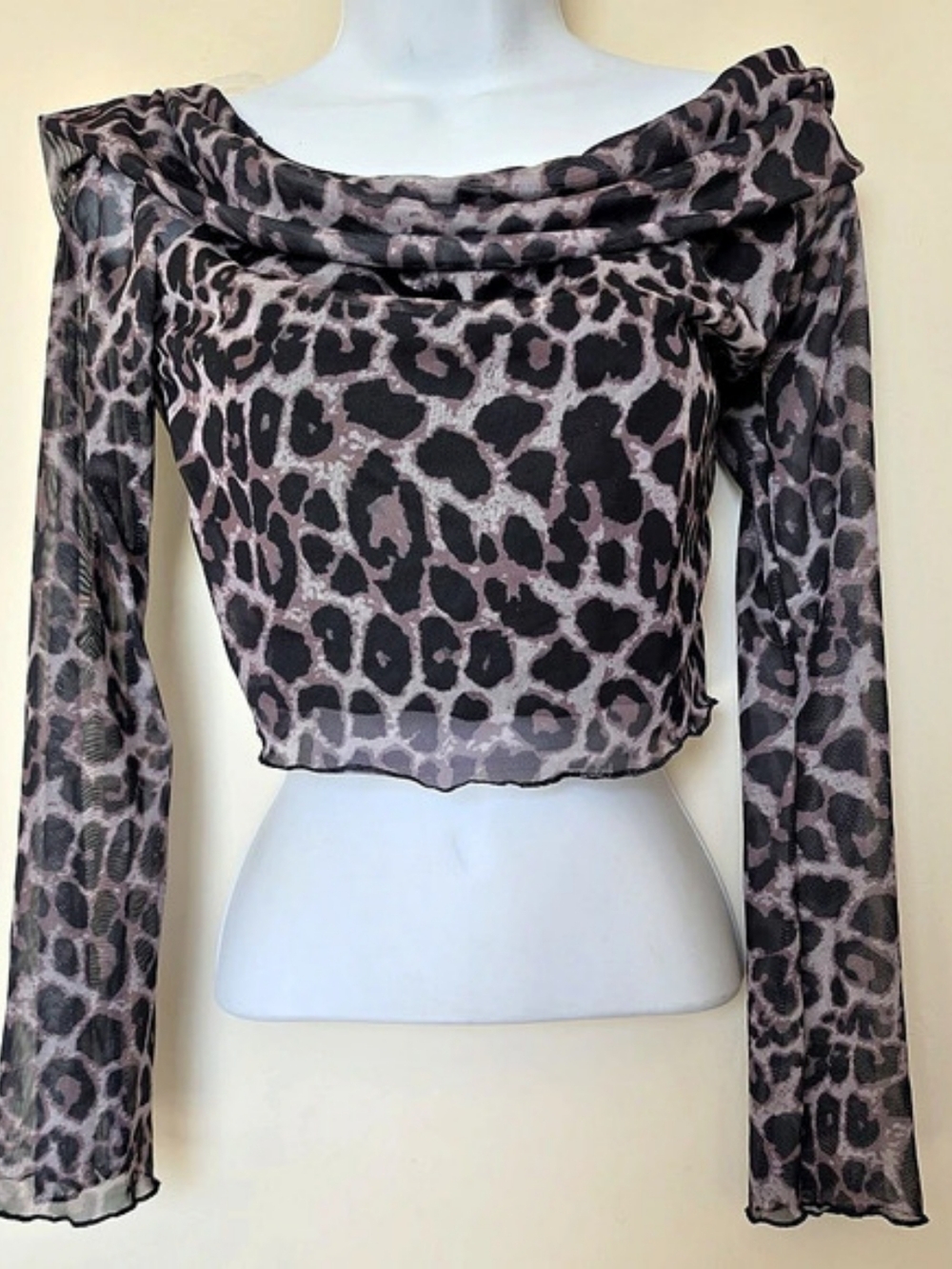 SHEIN EZwear Women Leopard Print Mesh Flare Sleeve Off Shoulder Crop Top EZwear